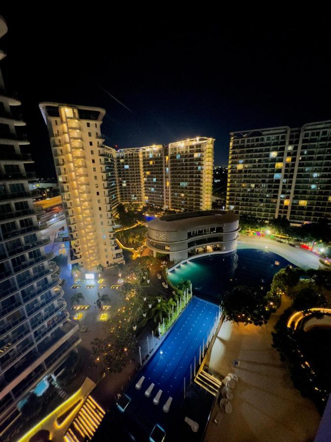 Azure Urban Residences - The Paris Hilton Club Manila