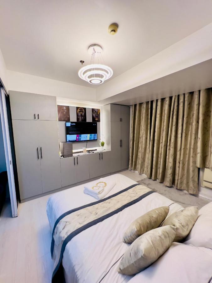 Azure Urban Residences - The Paris Hilton Club