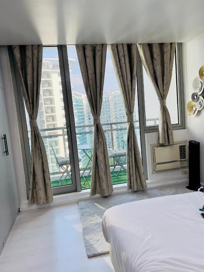 Apartment Azure Urban Residences - The Paris Hilton Club Manila