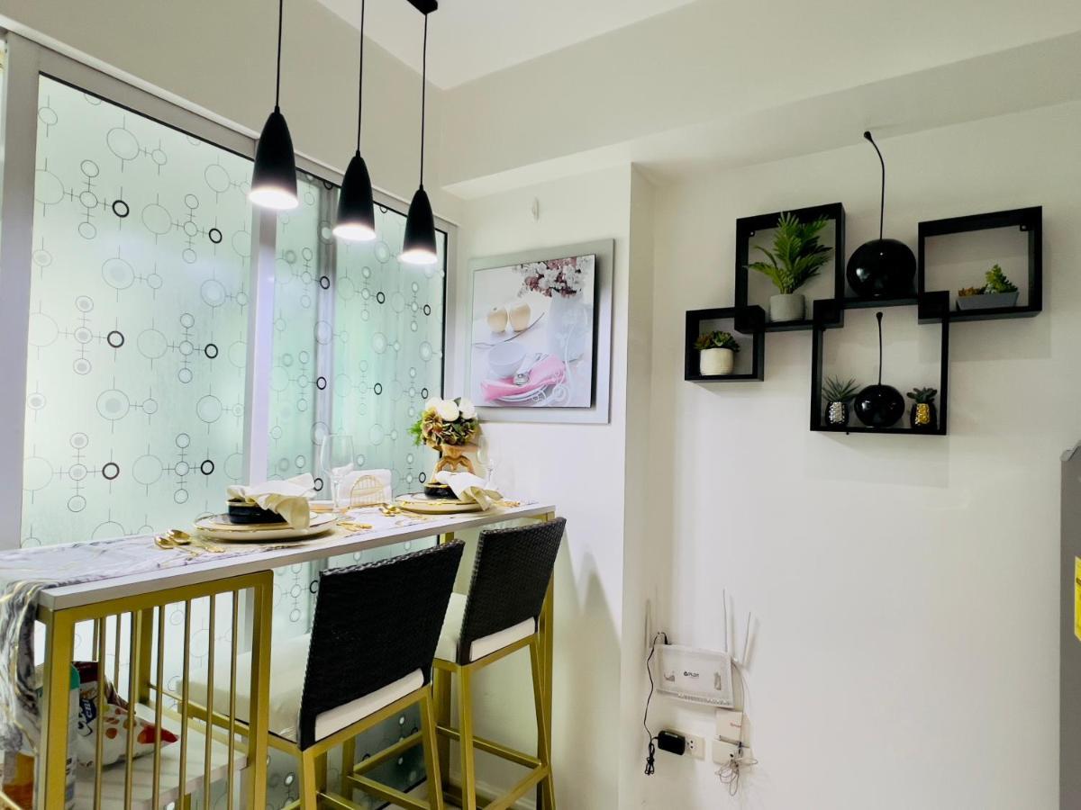 Azure Urban Residences - The Paris Hilton Club Manila