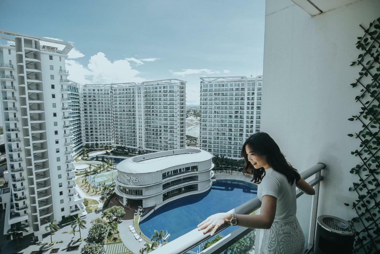 Azure Urban Residences - The Paris Hilton Club Manila